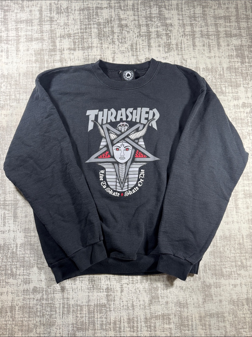 Thrasher Goddess Crewneck “666” Skate Sweatshirt size M 24X21 PTP